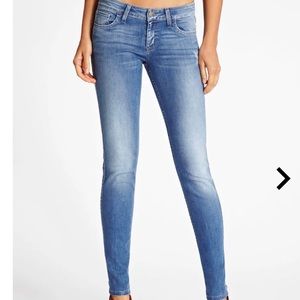 GUESS Power Skinny Low Jeans